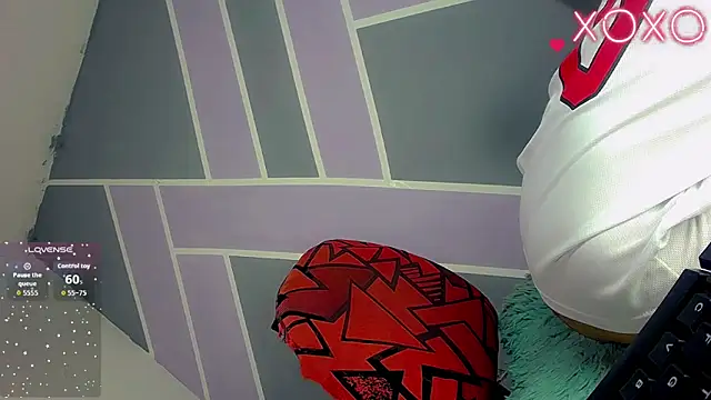 Snapshot of Anne_Zulb chatting on 14, 10, 2025 Anne Zulb online show from 14, 10, 2025