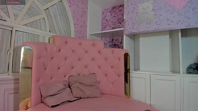 Dani rivass online show from 13, 11, 2025