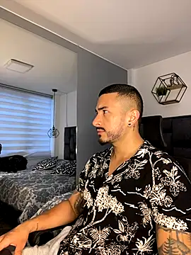 Snapshot of ALEXXX_KING chatting on 1, 10, 2025 ALEXXX KING online show from 1, 10, 2025