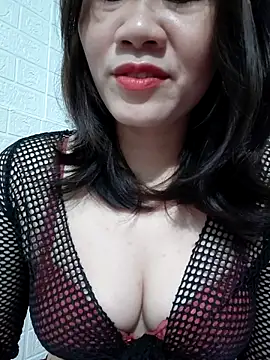 Snapshot of Singlemom69x chatting on 24, 4, 2026 Singlemom69x online show from 24, 4, 2026