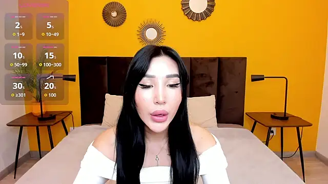 Snapshot of Jennifer_Munoz chatting on 10, 9, 2025 Jennifer Munoz online show from 10, 9, 2025
