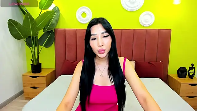 Snapshot of Jennifer_Munoz chatting on 5, 10, 2025 Jennifer Munoz online show from 5, 10, 2025