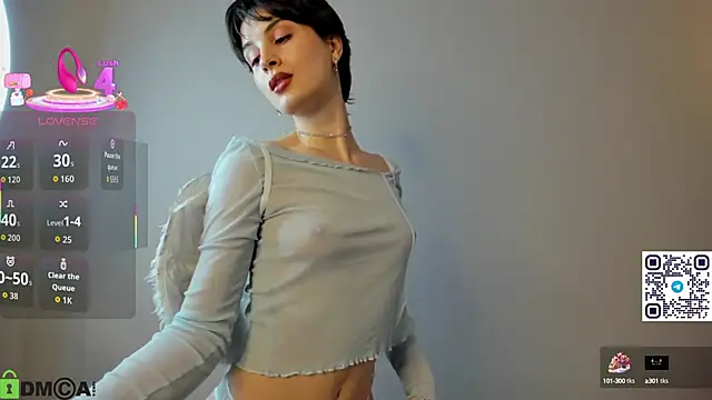 Snapshot of Adeline_Perle chatting on 19, 9, 2025 Adeline Perle online show from 19, 9, 2025