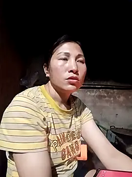 YAYAA-502 online show from 31, 3, 2026