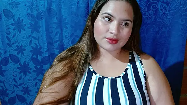 Snapshot of coco_curvy chatting on 10, 10, 2025 coco curvy online show from 10, 10, 2025