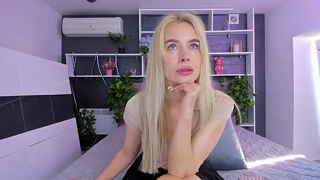 SabrinaSharm online show from 31, 5, 2026