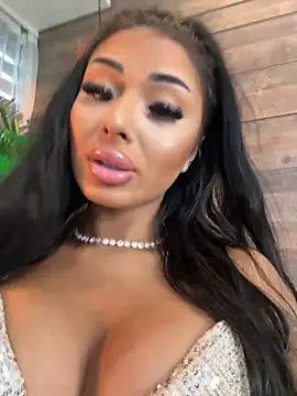 Snapshot of ArabellaPosh chatting on 13, 9, 2025 ArabellaPosh online show from 13, 9, 2025