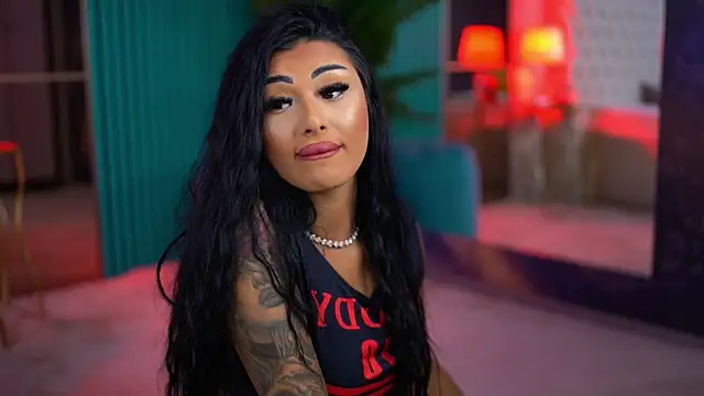 Snapshot of ArabellaPosh chatting on 28, 10, 2025 ArabellaPosh online show from 28, 10, 2025