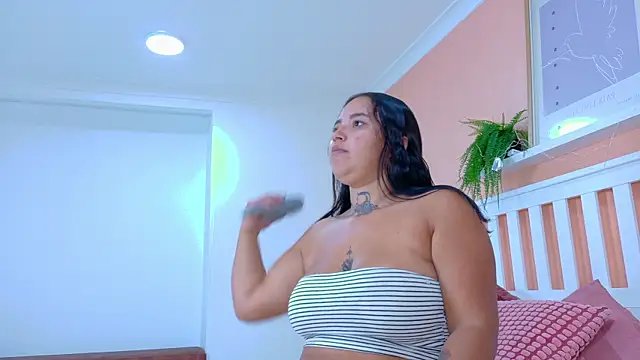 BriannaBennett   online show from 11, 9, 2025