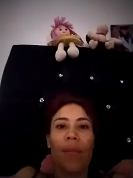 Snapshot of dulcelatin21 chatting on 29, 11, 2025 dulcelatin21 online show from 29, 11, 2025