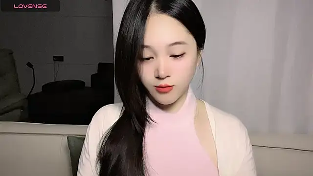 woaiqinqin online show from 2, 11, 2025