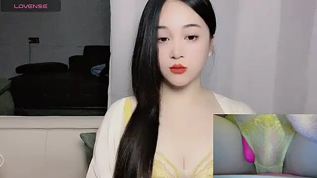 woaiqinqin online show from 14, 12, 2025