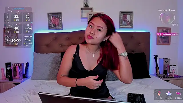 MAYASMITH   online show from 3, 11, 2025