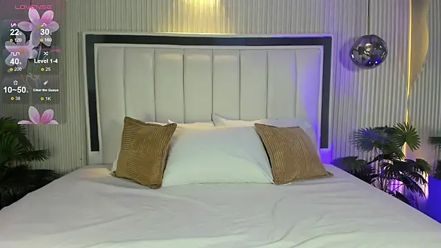 MariathLittle online show from 26, 9, 2025