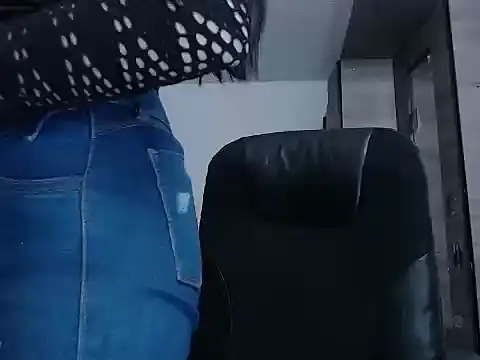 scarlett vonrose online show from 3, 2, 2026