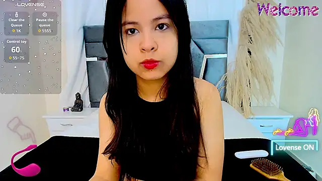 MiniLove 01 online show from 9, 3, 2026