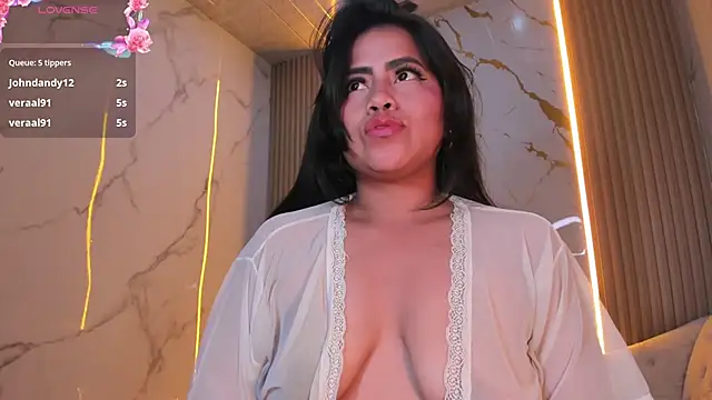 Victoria b  online show from 24, 9, 2025