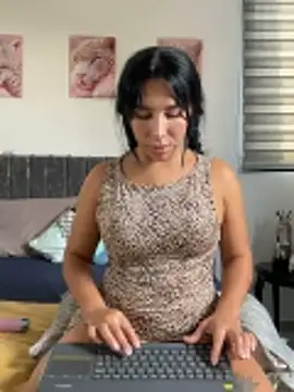 greciadom555 online show from 8, 4, 2026