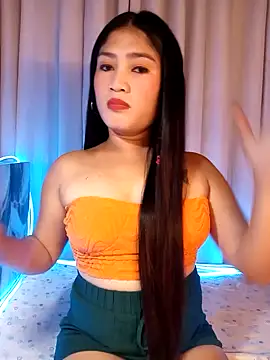 Snapshot of Naughtyalina2 chatting on 9, 9, 2025 Naughtyalina2 online show from 9, 9, 2025