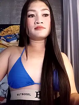 Snapshot of Naughtyalina2 chatting on 17, 12, 2025 Naughtyalina2 online show from 17, 12, 2025