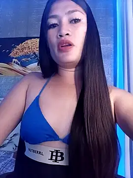 Snapshot of Naughtyalina2 chatting on 17, 12, 2025 Naughtyalina2 online show from 17, 12, 2025