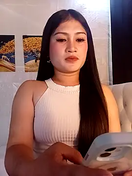 Snapshot of Naughtyalina2 chatting on 19, 4, 2026 Naughtyalina2 online show from 19, 4, 2026