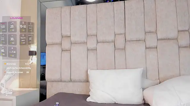 Snapshot of REINA_ADAHARA chatting on 30, 3, 2026 REINA ADAHARA online show from 30, 3, 2026