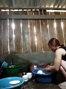 Ngocmi909 online show from 14, 4, 2026