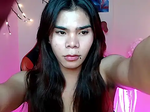 Snapshot of dianne_swift chatting on 2, 11, 2025 dianne swift online show from 2, 11, 2025