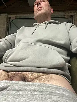 Snapshot of Richmcgee chatting on 12, 5, 2026 Richmcgee online show from 12, 5, 2026