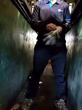 anggllaaa online show from 30, 10, 2025