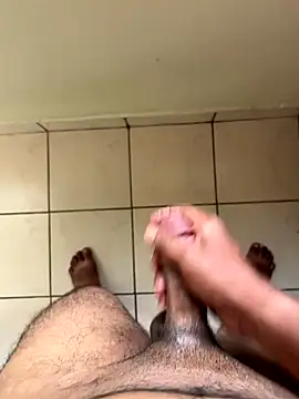 Snapshot of aliahmed98770 chatting on 8, 10, 2025 aliahmed98770 online show from 8, 10, 2025