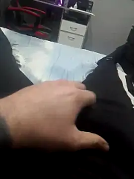 Snapshot of durellosbrodolone chatting on 21, 2, 2026 durellosbrodolone online show from 21, 2, 2026