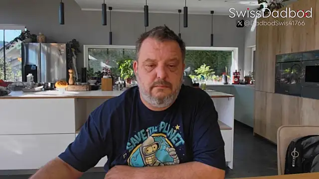 Snapshot of SwissDadbod chatting on 15, 9, 2025 SwissDadbod online show from 15, 9, 2025