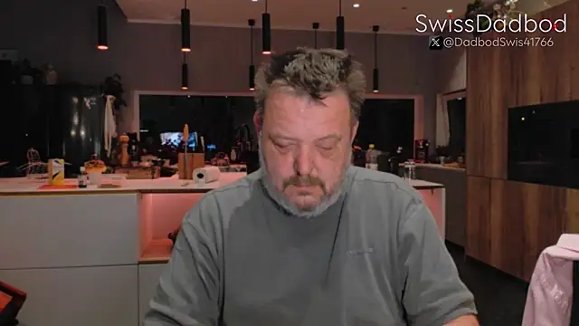 Snapshot of SwissDadbod chatting on 30, 9, 2025 SwissDadbod online show from 30, 9, 2025