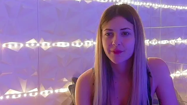 Snapshot of Aishha_ chatting on 1, 12, 2025 Aishha online show from 1, 12, 2025