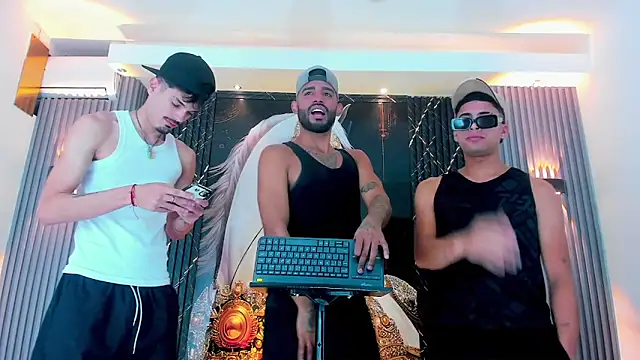 Extreme boys2 online show from 17, 10, 2025