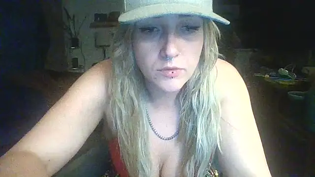 Snapshot of cutiekayls chatting on 30, 6, 2026 cutiekayls online show from 30, 6, 2026