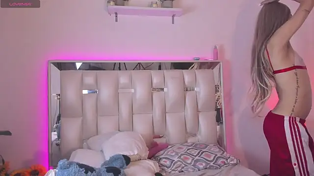 Snapshot of Darlyn_tenderhot__ chatting on 15, 3, 2026 Darlyn tenderhot online show from 15, 3, 2026