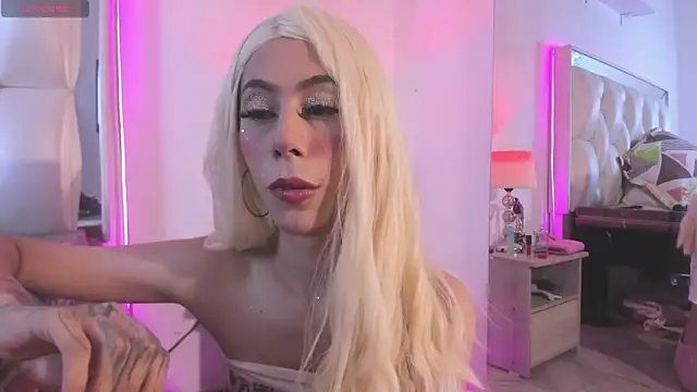 Snapshot of Darlyn_tenderhot__ chatting on 12, 4, 2026 Darlyn tenderhot online show from 12, 4, 2026