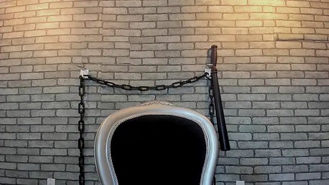 Briana 24 online show from 5, 12, 2025