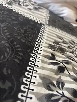 Snapshot of indianshycouple chatting on 31, 3, 2026 indianshycouple online show from 31, 3, 2026