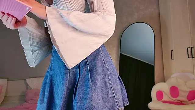 Snapshot of trinnity_sweet chatting on 14, 4, 2026 trinnity sweet online show from 14, 4, 2026