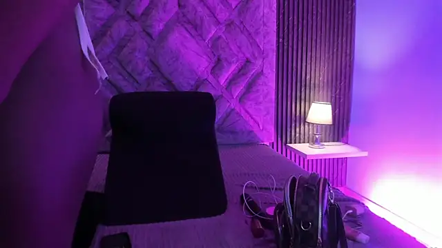 Stefannyevans  online show from 19, 5, 2026
