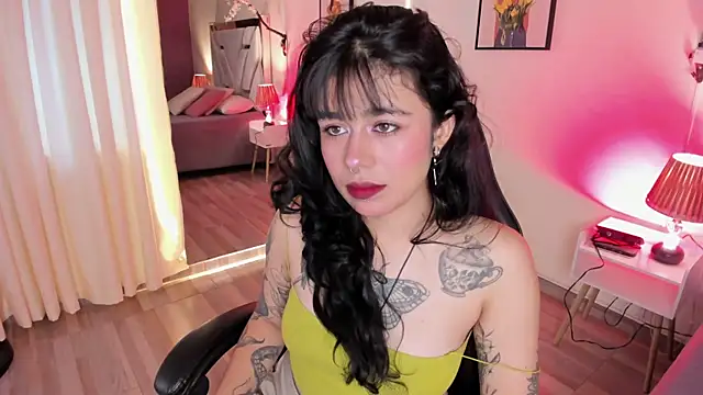 flower smith  online show from 15, 4, 2026