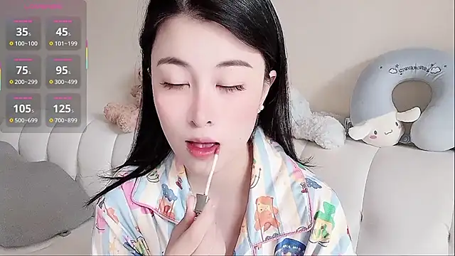 LuLu-Moon online show from 23, 10, 2025