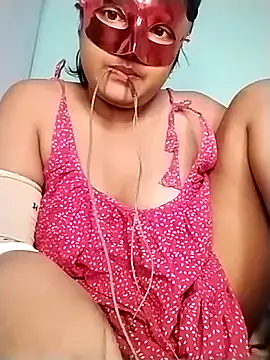 Snapshot of mimi87hoty chatting on 13, 11, 2025 mimi87hoty online show from 13, 11, 2025