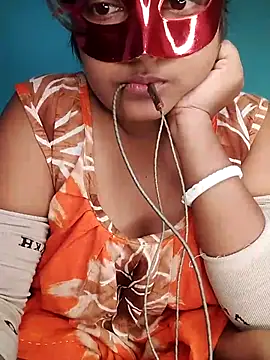 Snapshot of mimi87hoty chatting on 14, 11, 2025 mimi87hoty online show from 14, 11, 2025