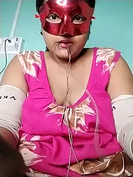 Snapshot of mimi87hoty chatting on 5, 12, 2025 mimi87hoty online show from 5, 12, 2025