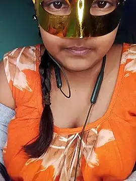 Snapshot of mimi87hoty chatting on 16, 1, 2026 mimi87hoty online show from 16, 1, 2026